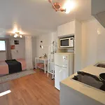 Seven House 501